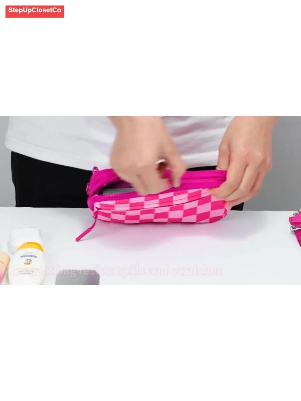 N/A versatile wristlet